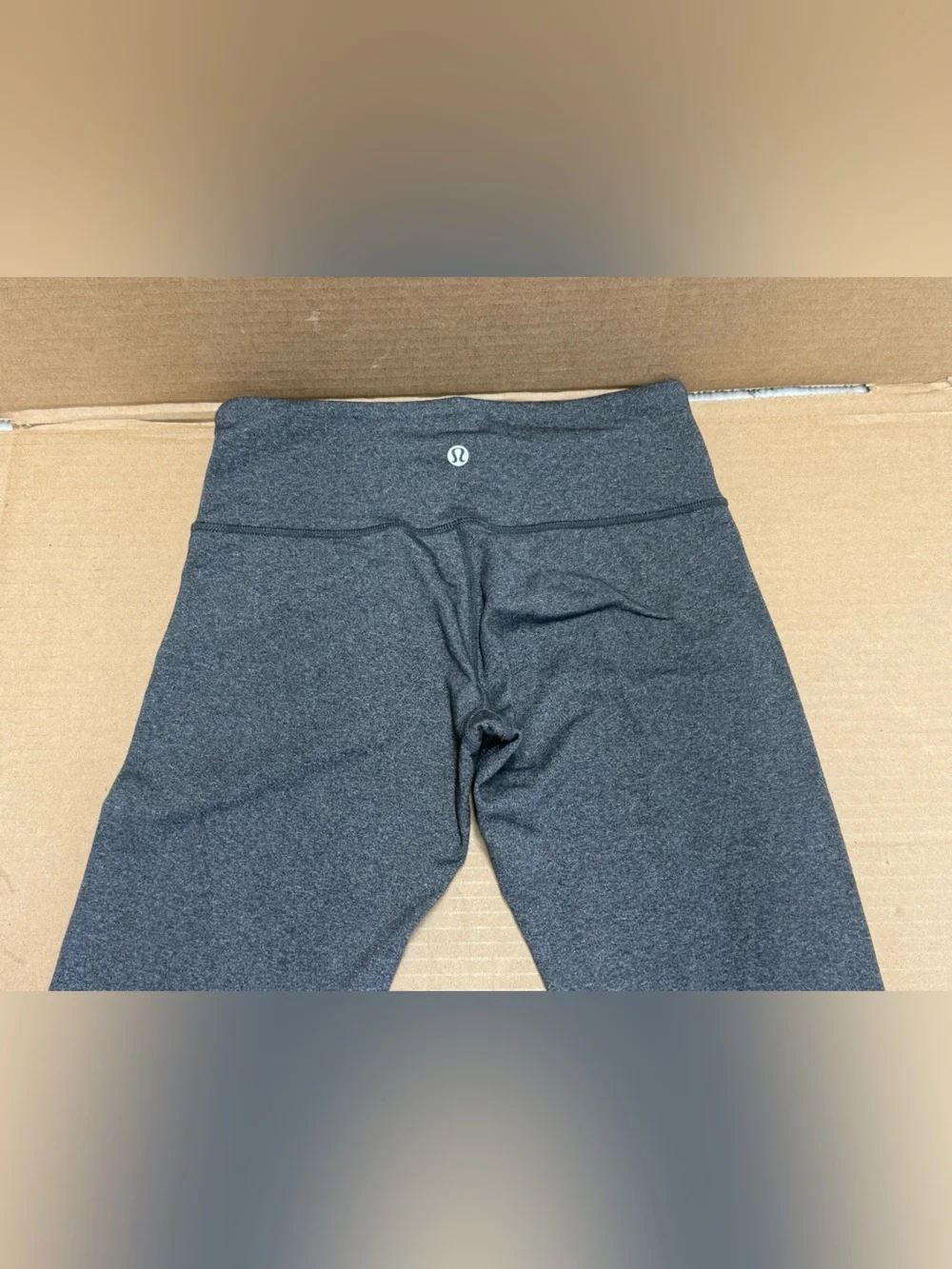 lululemon athletica Heathered Dark Gray Capris
